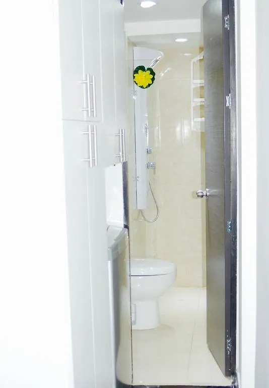 Estudio Amoblado Prado Senorial Apartment Medellin 0*,  Colombia